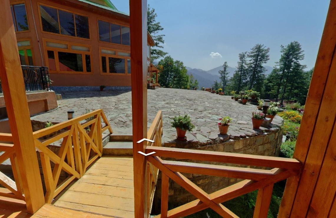 Arcadian Sprucewoods Hotel Shogran Exterior photo