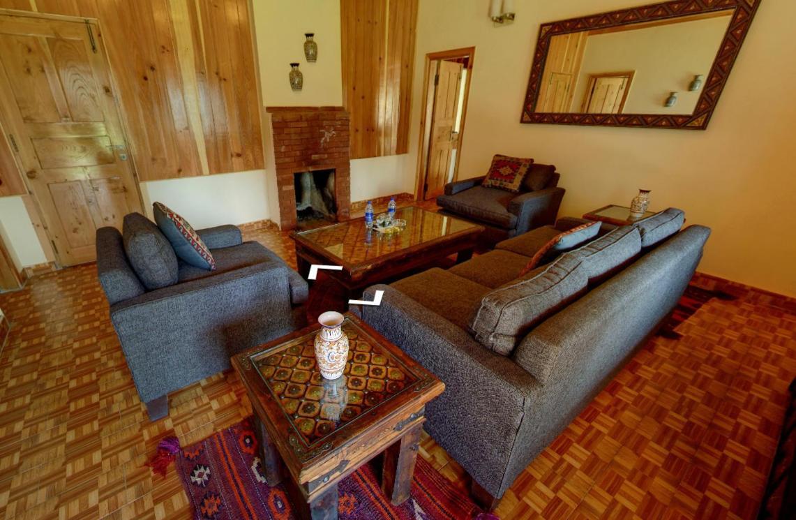 Arcadian Sprucewoods Hotel Shogran Exterior photo